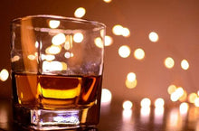 Charger l&#39;image dans la galerie, Les5CAVES - Rhum Millonario Anniversario 10 ans Solera Rhum vieux 40° 70cl avec étui
