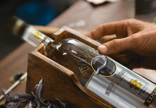 Charger l&#39;image dans la galerie, Les5CAVES - VODKA BELUGA NOBLE RUSSIE SIBERIE 40% - 70cl
