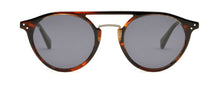 Charger l&#39;image dans la galerie, Lunettes de Soleil Homme Authentique Gigi Barcelona DISTRICT en Acétate Métal Acétate marron translucide, métal argenté, verres polarisés CR39 gris unis
