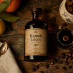 Alcool vendéen Kamok Luçon : bouteille et liqueur café de Trouspinette