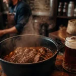 Brasserie artisanale Gangloff : bière ambrée artisanale et cocotte en fonte fumante